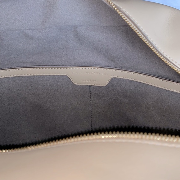 Stella Star Overnight Duffle - Picture 7 of 12